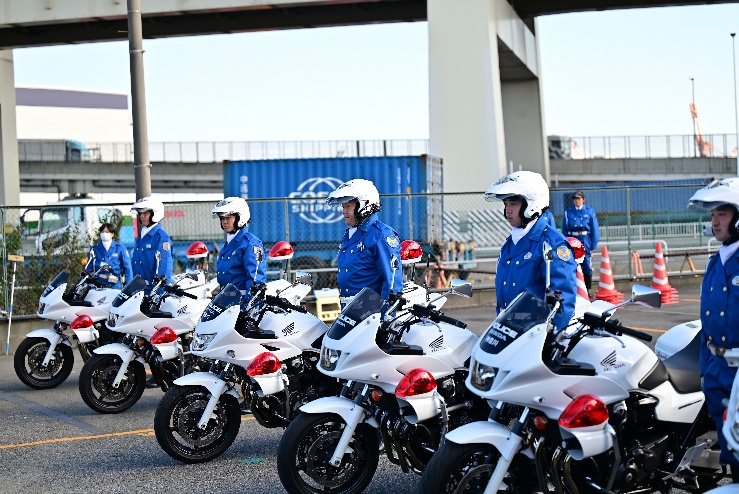 安全講話及び白バイテクニカル走行(8)